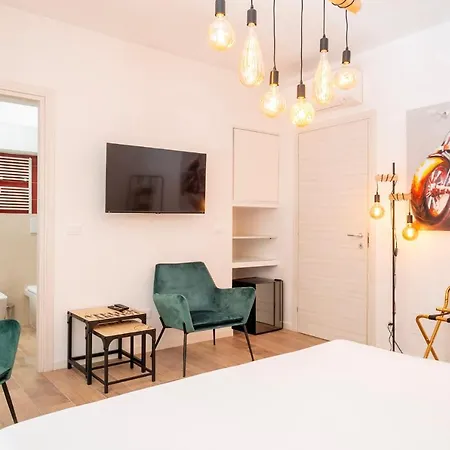 Marconi28suites Oda ve Kahvaltı
